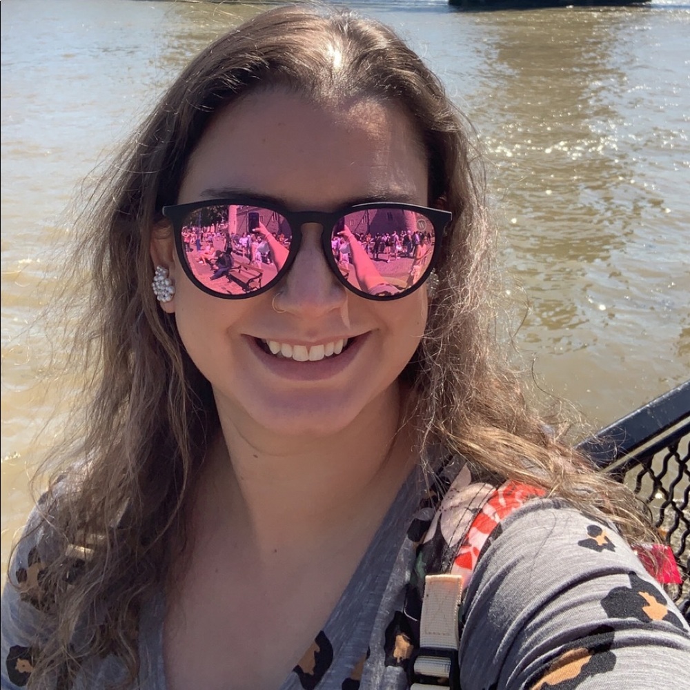 Meet your Posher, Sarah